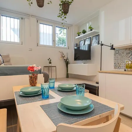 Sweet - Grazioli 3 Appartement Milaan
